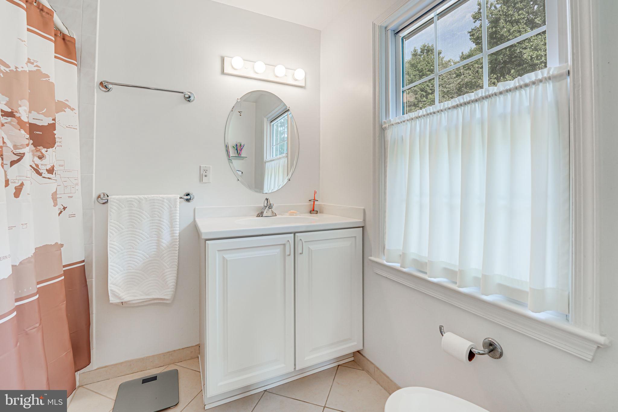 13829 Turnmore Road Silver Spring, MD 20906 - Photo 26 of 63