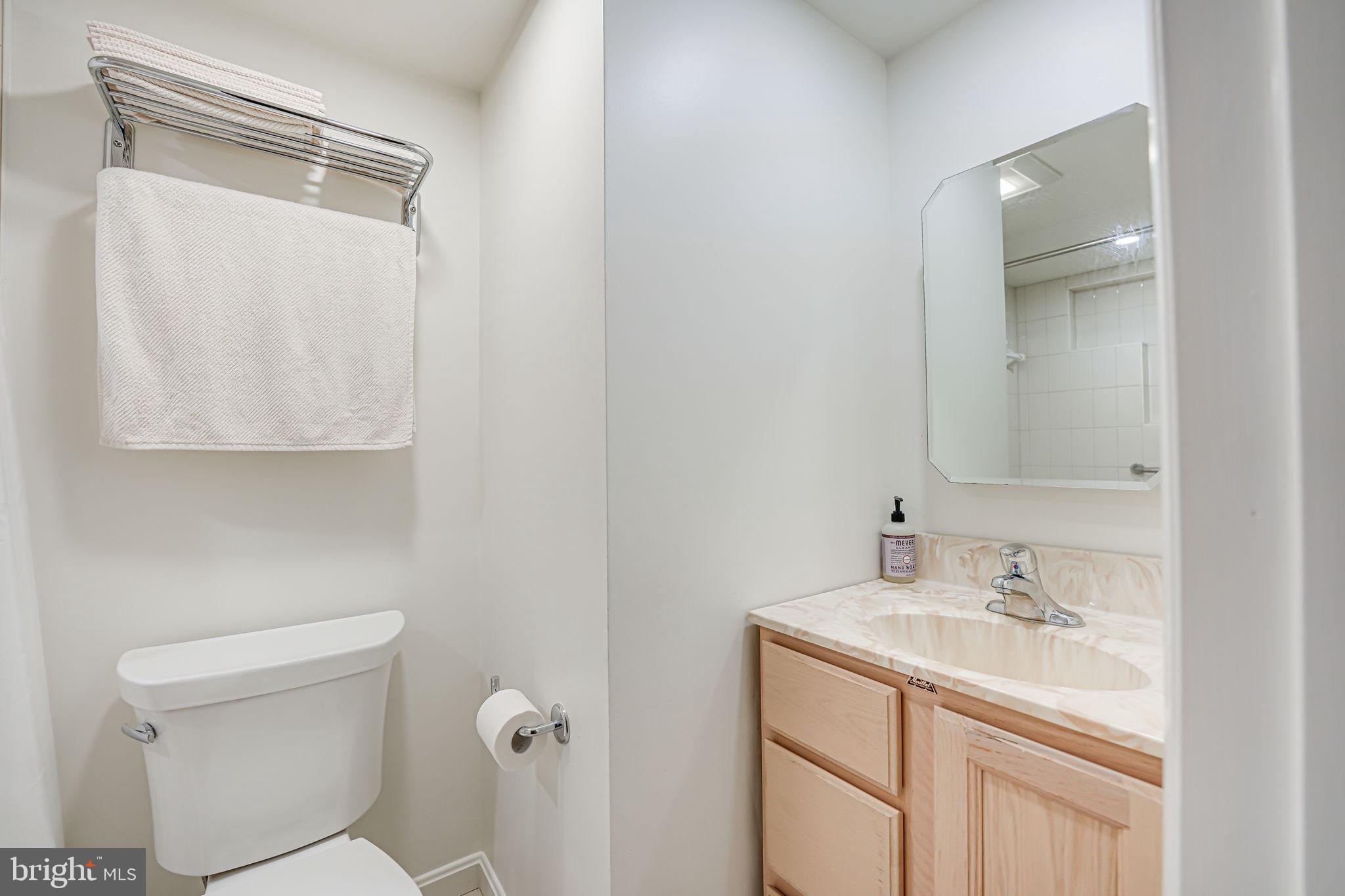13829 Turnmore Road Silver Spring, MD 20906 - Photo 44 of 63