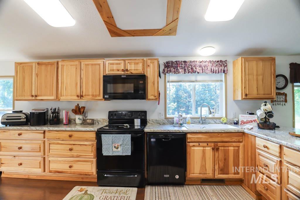32290 Rice Road Unity, OR 97884 - Photo 11 of 45