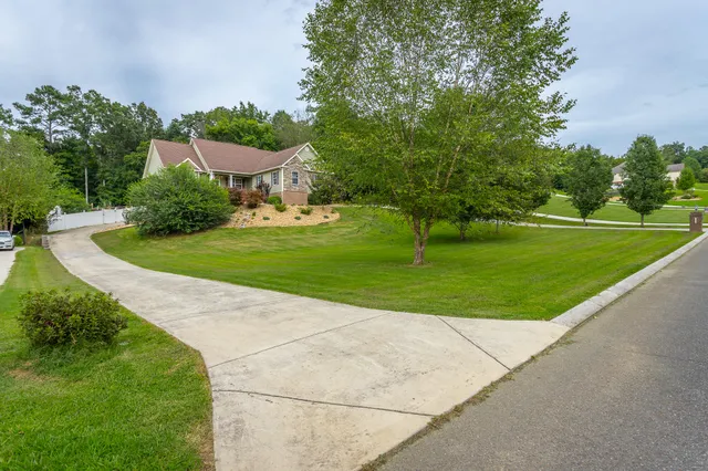 $565,000 | 325 Broken Arrow Lane Southwest, Cleveland, TN 37311
