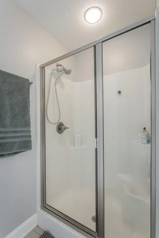 $565,000 | 325 Broken Arrow Lane Southwest, Cleveland, TN 37311