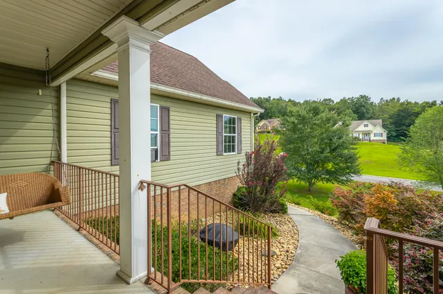 $565,000 | 325 Broken Arrow Lane Southwest, Cleveland, TN 37311
