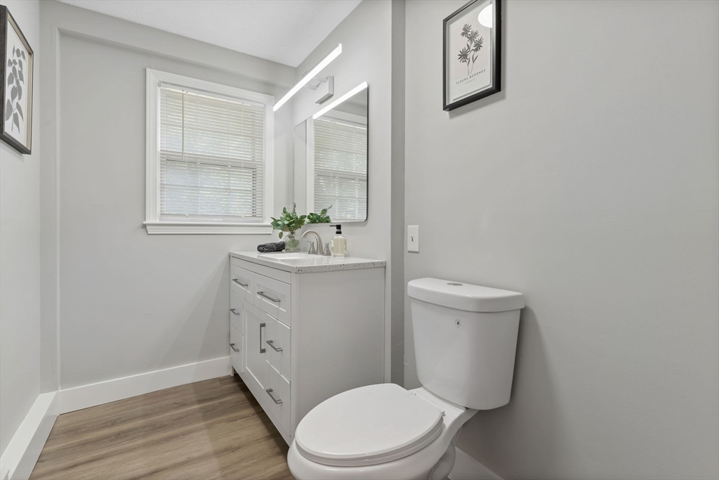 2 Clover Circle Andover, MA 01810 - Photo 25 of 29