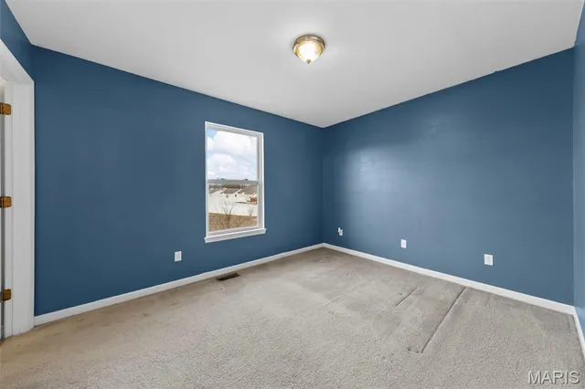 $235,000 | 153 Equestrian Drive, Winfield, MO 63389