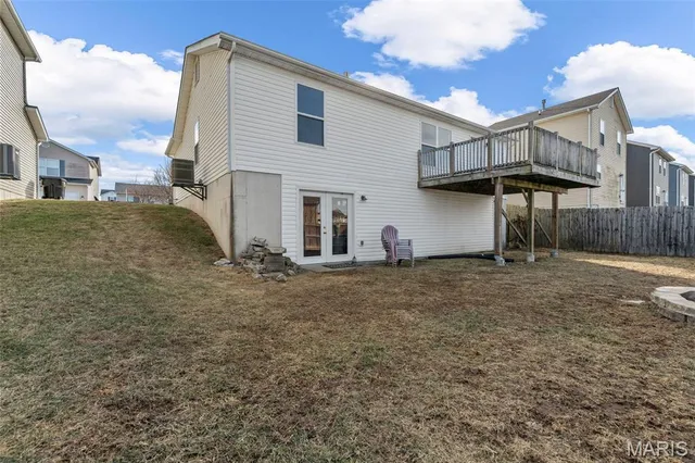 $235,000 | 153 Equestrian Drive, Winfield, MO 63389