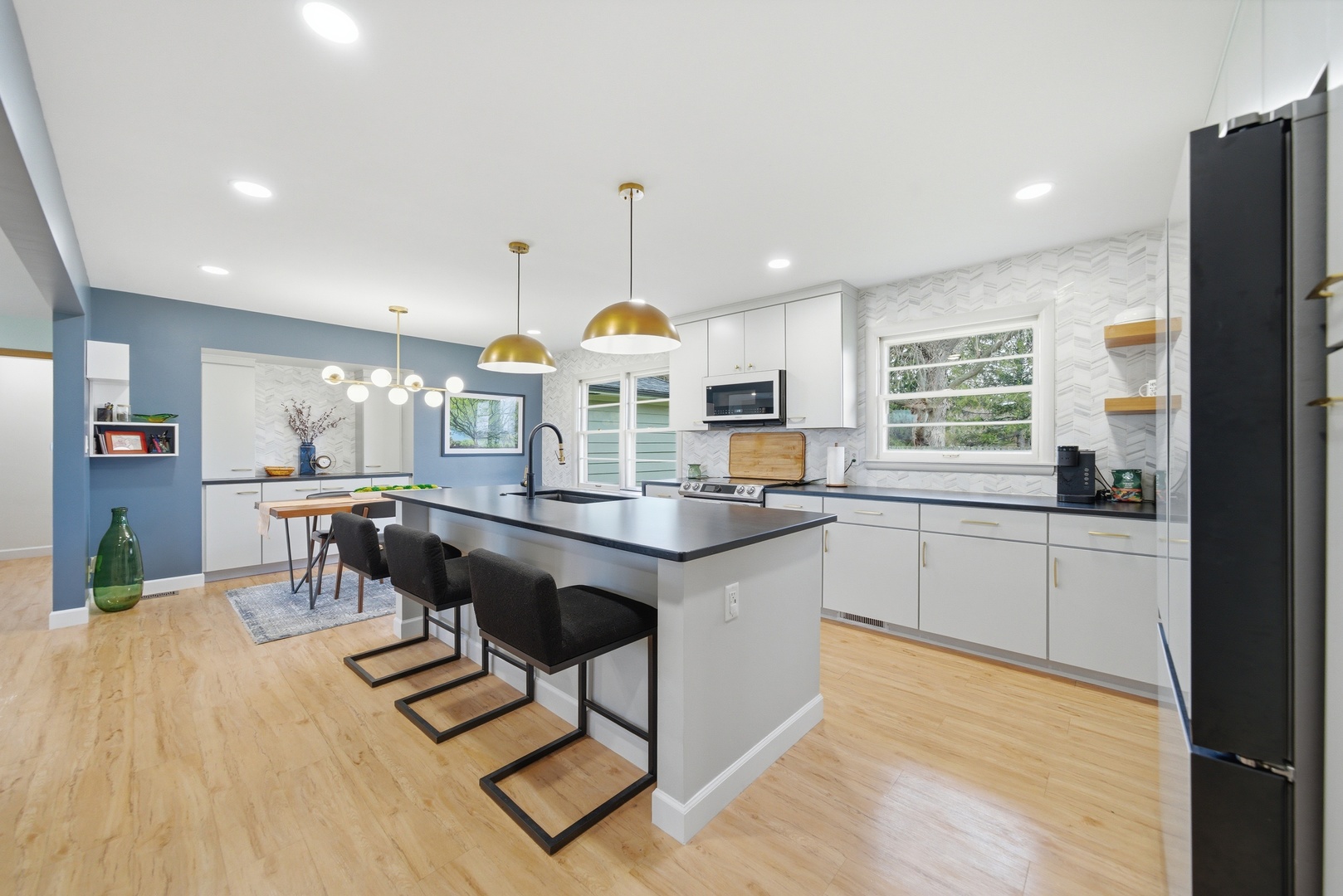 1920 South 4th Street DeKalb, IL 60115 - Photo 7 of 40