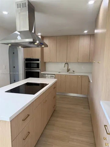 $825,000 | 4850 Southwest 93rd Court, Miami, FL 33165