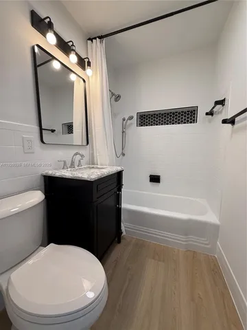 $825,000 | 4850 Southwest 93rd Court, Miami, FL 33165