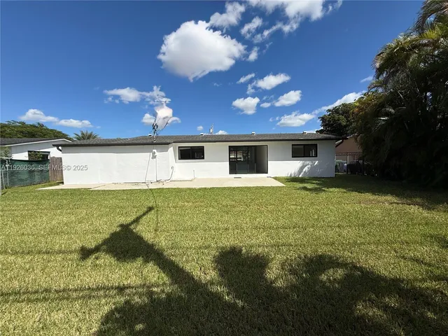 $825,000 | 4850 Southwest 93rd Court, Miami, FL 33165