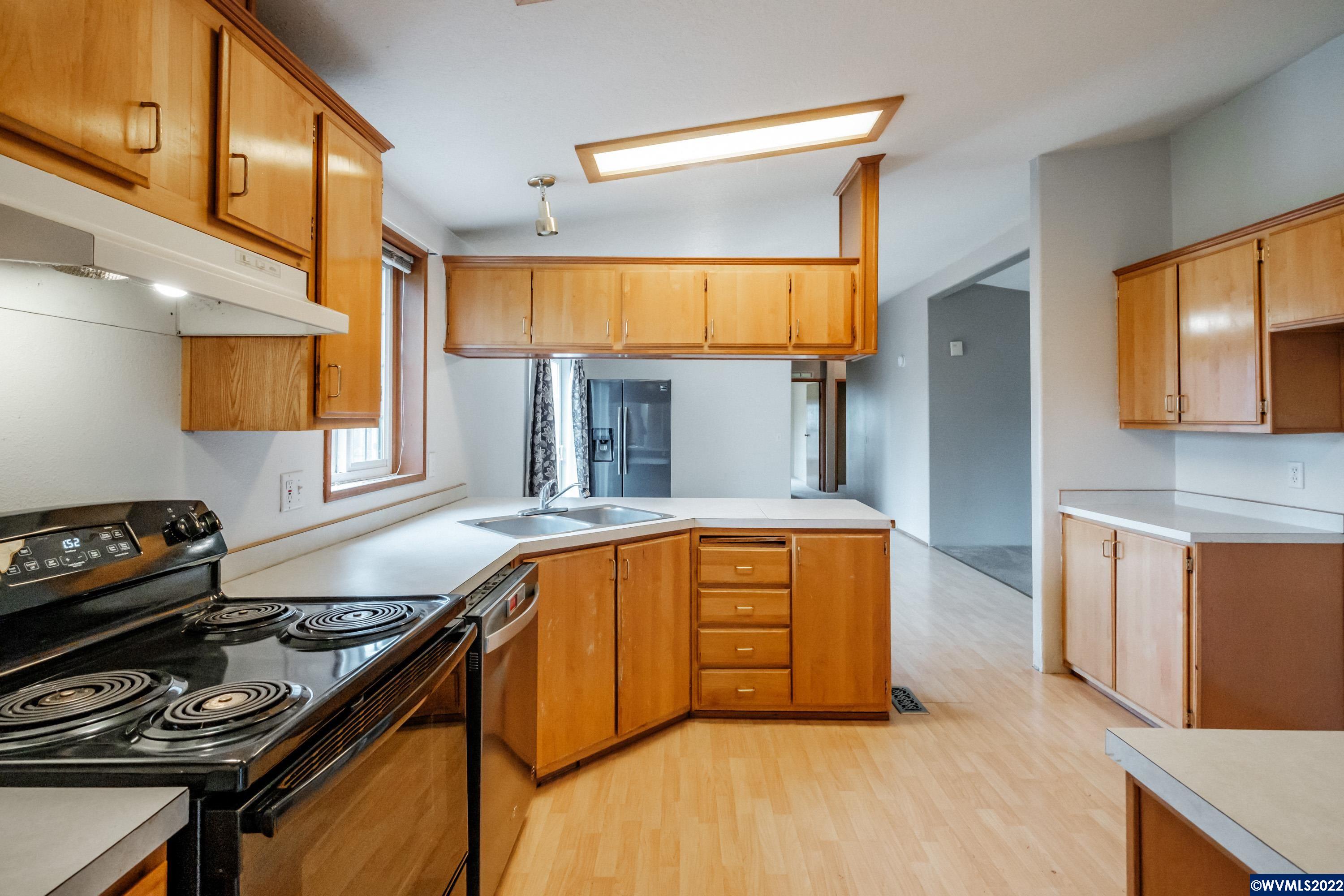 1012 Baxter Road Salem, OR 97306 - Photo 20 of 34