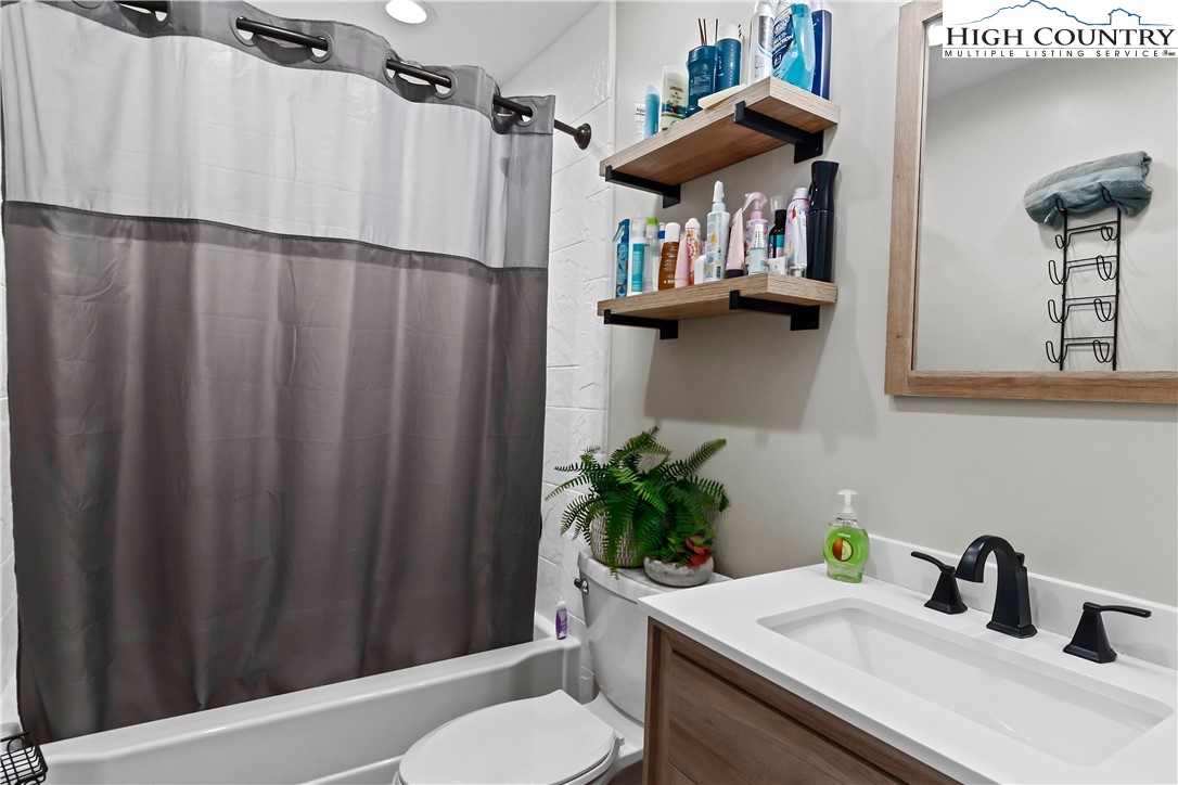 160 Newman Road Elkin, NC 28621 - Photo 24 of 32