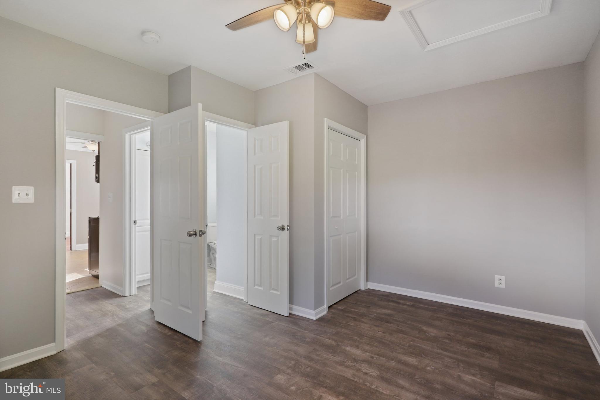 6677 Barrett Road Falls Church, VA 22042 - Photo 21 of 32 Gallery Image 21