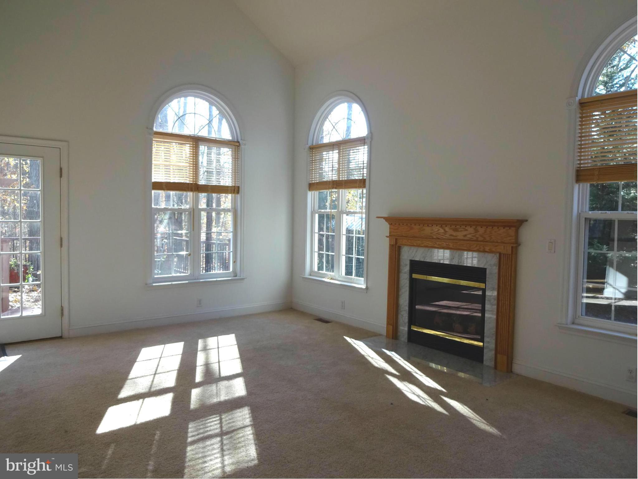 2353 Jenkins Creek Road Cambridge, MD 21613 - Photo 2 of 30 Great Room