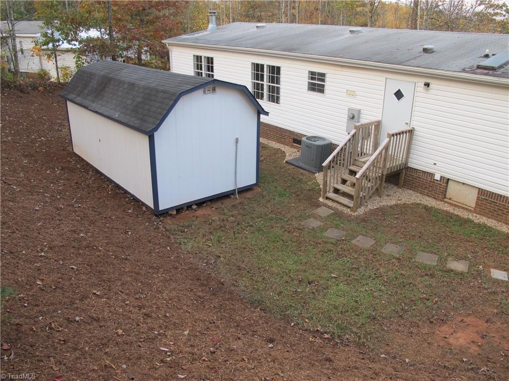 2177 Boiling Springs Road Purlear, NC 28665 - Photo 3 of 40