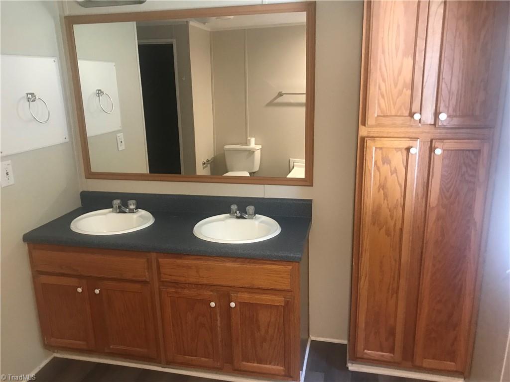 2177 Boiling Springs Road Purlear, NC 28665 - Photo 33 of 40