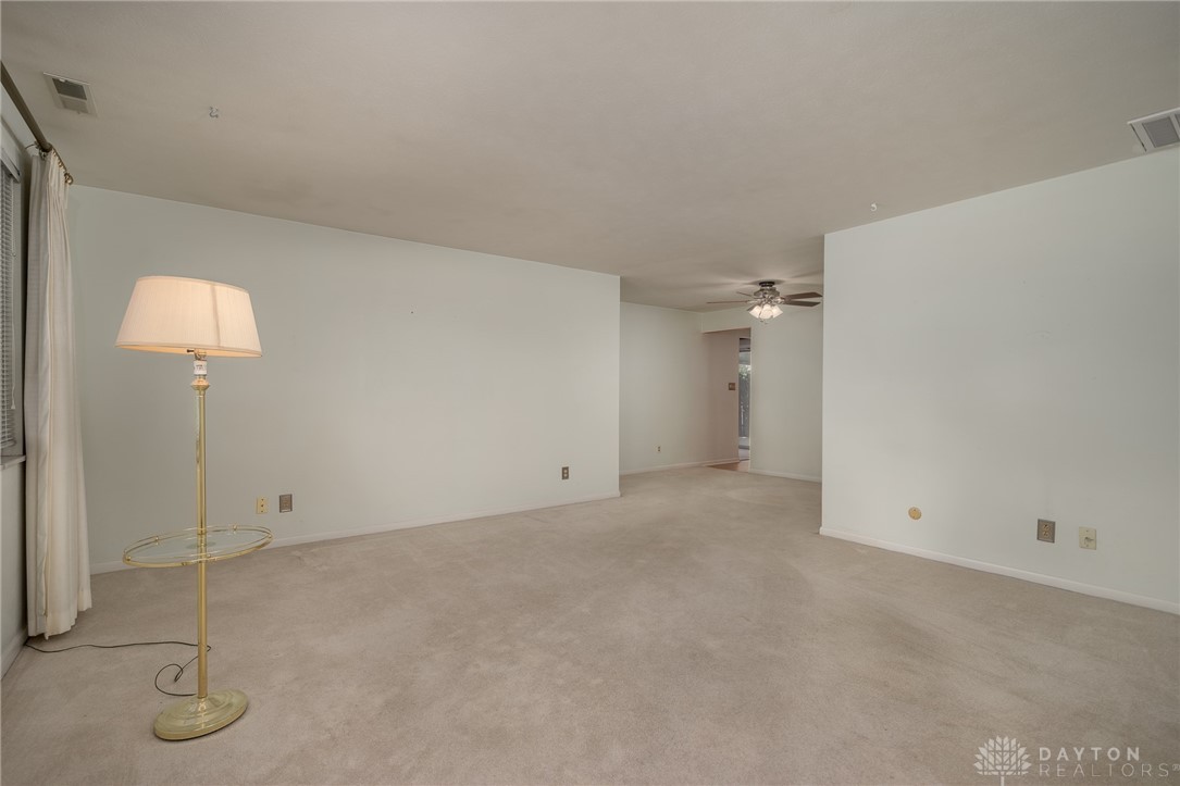 2341 Springmill Road Kettering, OH 45440 - Photo 17 of 60