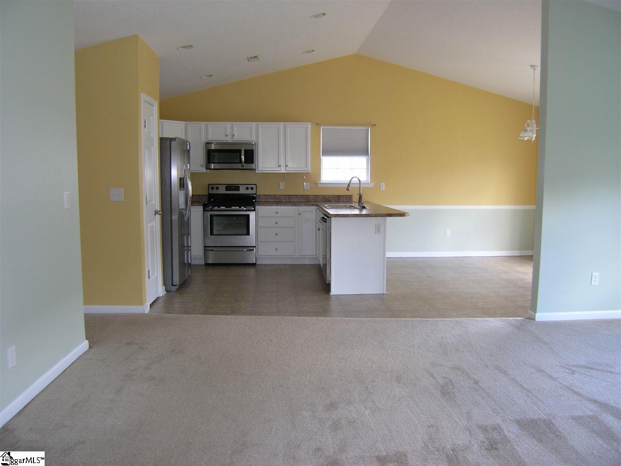 323 Rivers Edge Circle Simpsonville, SC 29680 - Photo 3 of 15