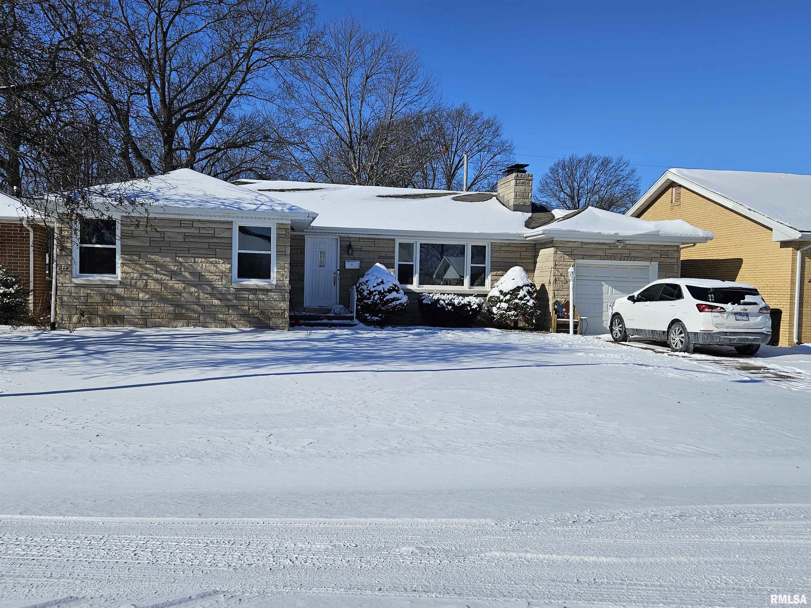 21 Verna Drive Springfield, IL 62702 - Photo 1 of 1