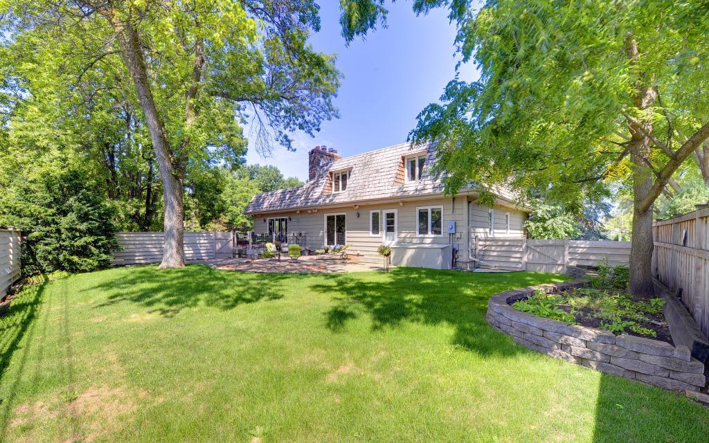4821 Roycar Road Edina, MN 55435 - Photo 15 of 26