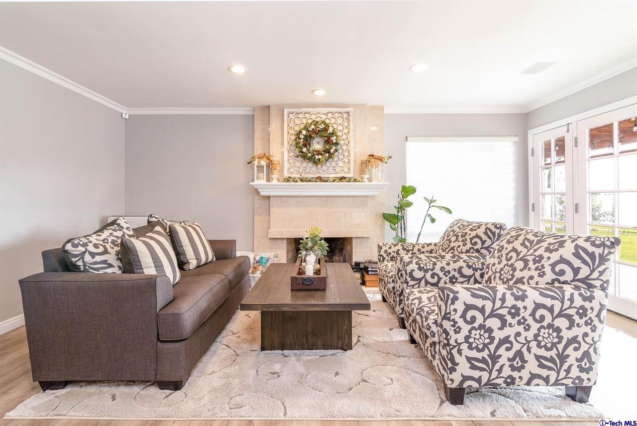11749 Castillo Lane Porter Ranch, CA 91326 - Photo 14 of 39 Gallery Image 14