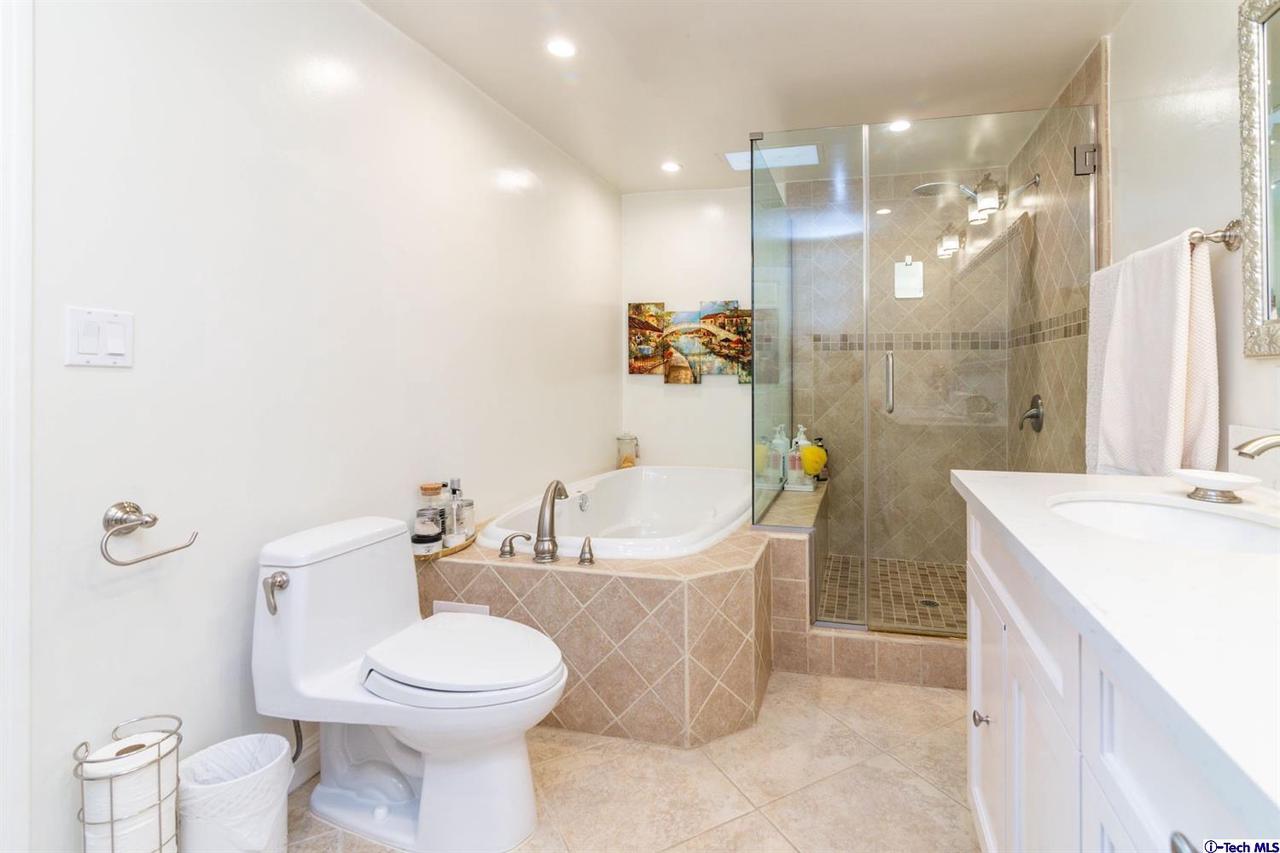 11749 Castillo Lane Porter Ranch, CA 91326 - Photo 28 of 39 Gallery Image 28