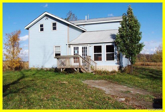804 Lathrop Road Allenton, MI 48002 - Photo 1 of 17 Front.jpg
