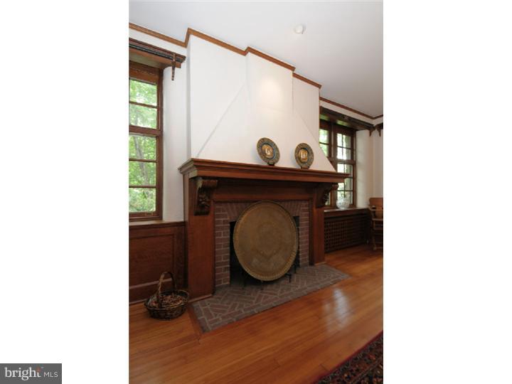 910 Penn Valley Road Media, PA 19063 - Photo 8 of 25 Dining Room