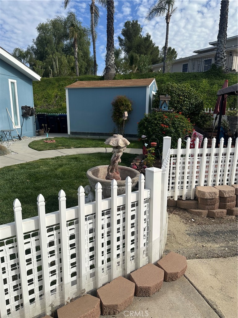 38641 Via Azul Murrieta, CA 92563 - Photo 12 of 18 a view of a backyard