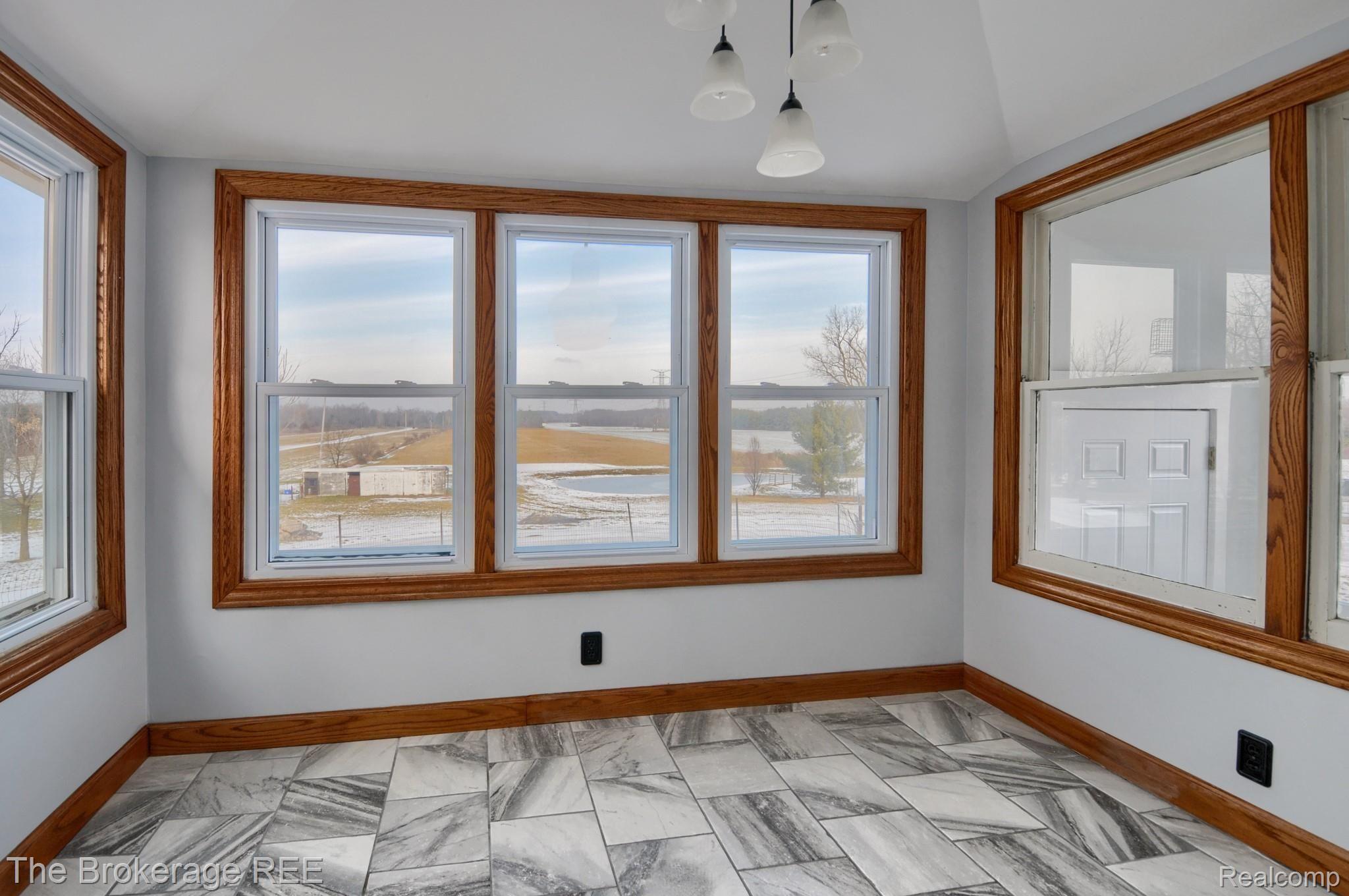 11241 East Potter Road Davison, MI 48423 - Photo 39 of 47 SD3_9852-HDR(5).jpg