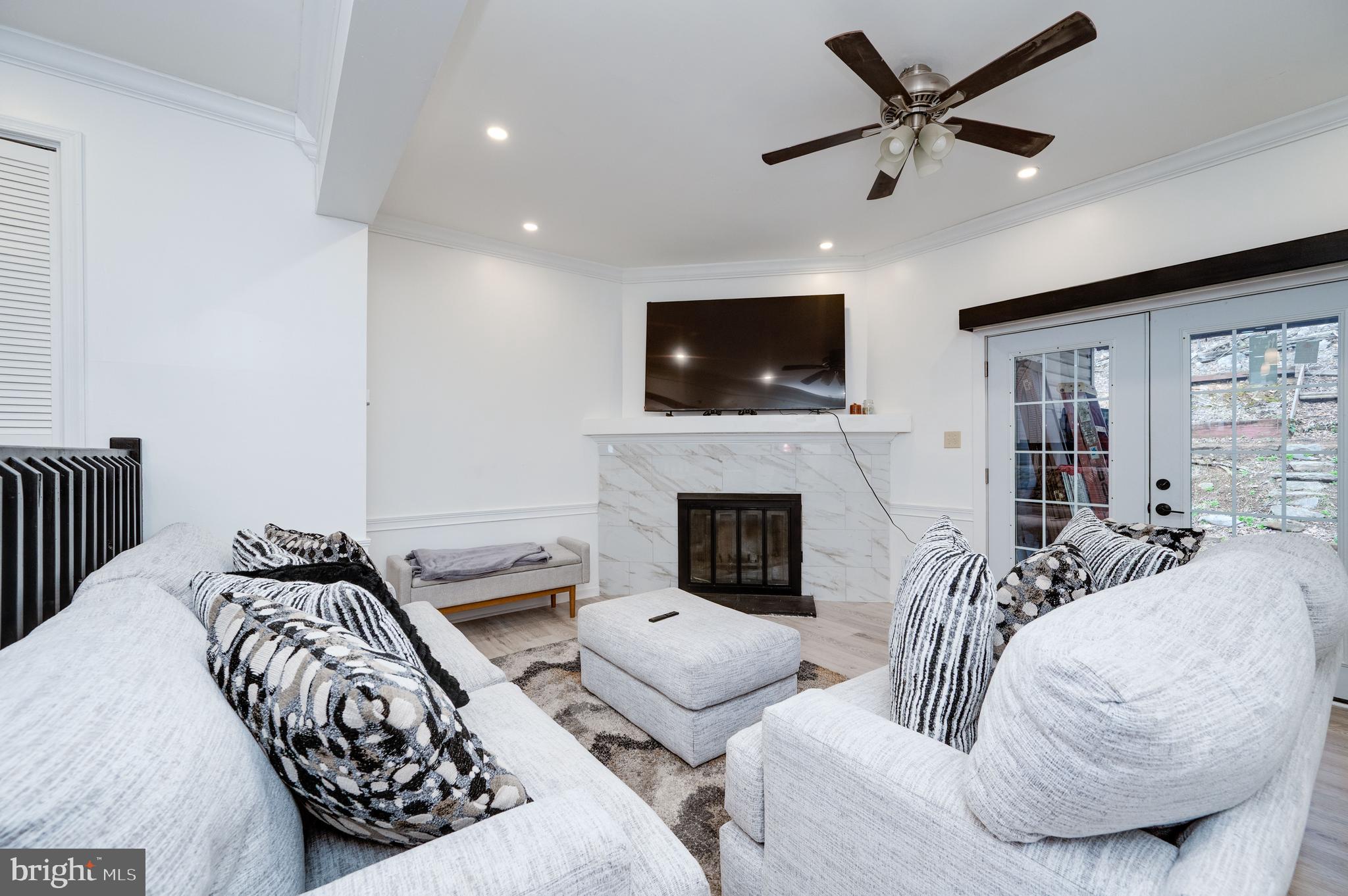 1258 Fox Run Reading, PA 19606 - Photo 18 of 31