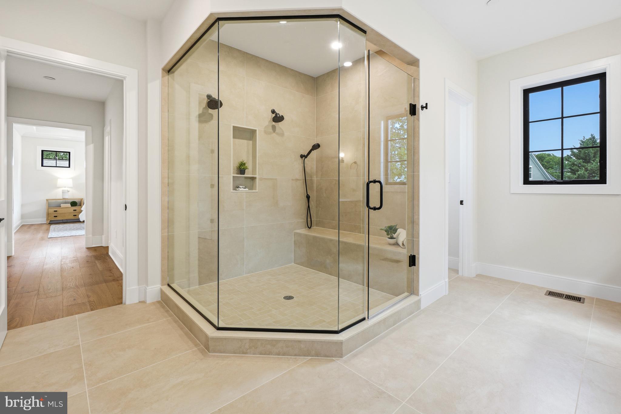 5507 Charlcote Road Bethesda, MD 20817 - Photo 26 of 40 Spa Inspirad Bath