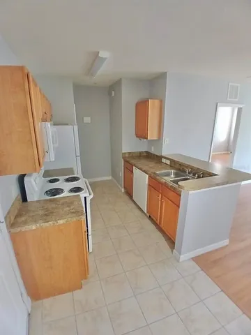 $1,500 | 5550 East Michigan Street, Unit 3203, Orlando, FL 32822