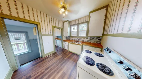 $139,900 | 310 East South Avenue, Greenville, IL 62246