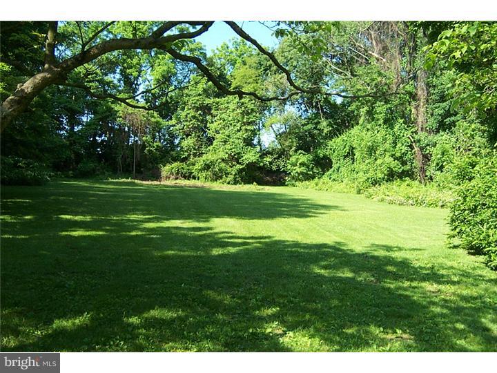 222 East Waverly Road Wyncote, PA 19095 - Photo 12 of 13