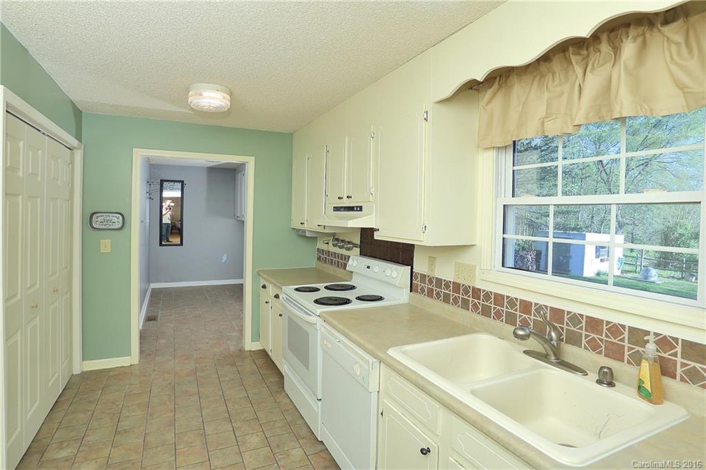 5905 Stokes Ferry Road Salisbury, NC 28146 - Photo 4 of 6