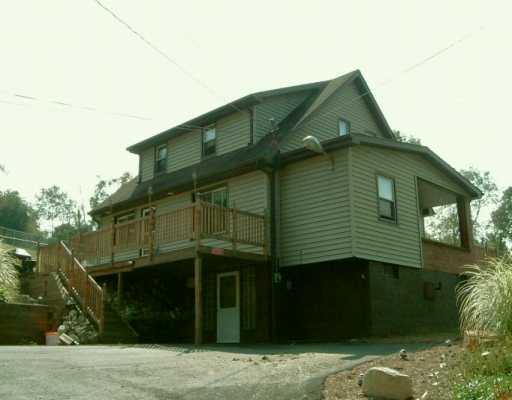 1001 Simpson Howell Road Elizabeth, PA 15037 - Photo 1 of 7 Exterior Front.