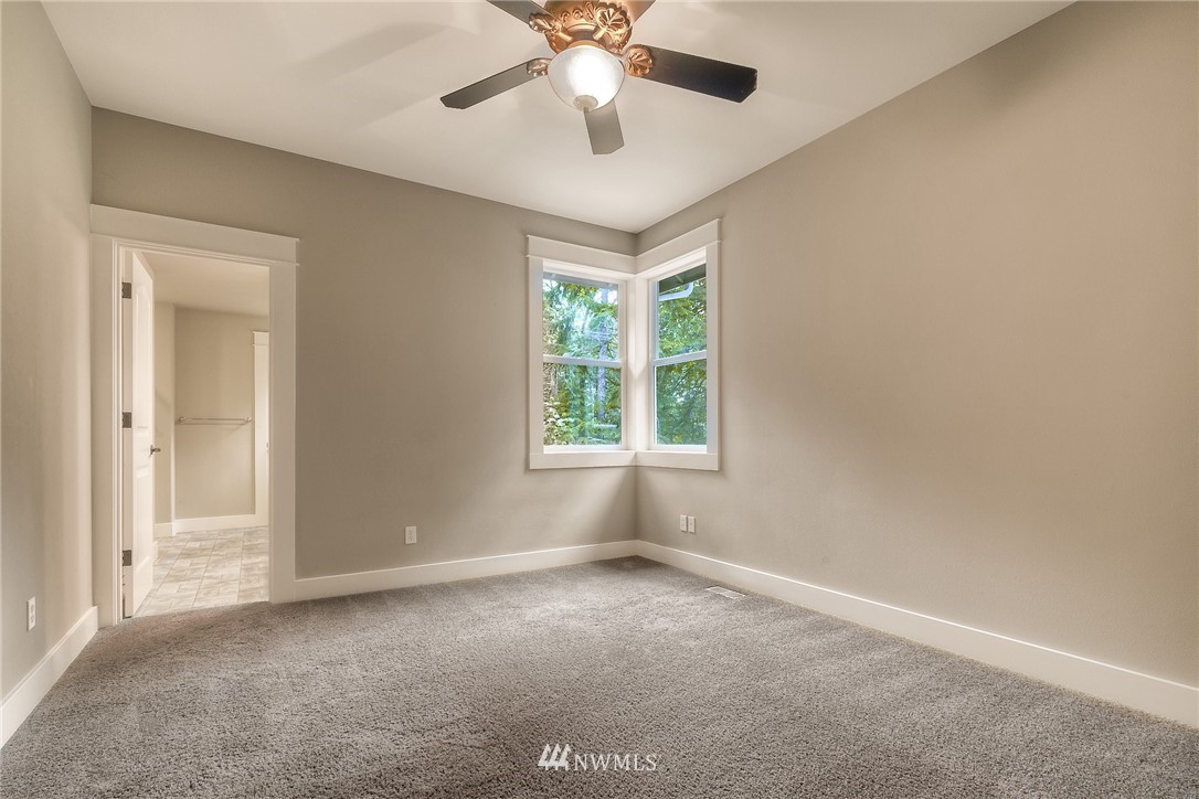 13240 Wallace Road Southeast Olalla, WA 98359 - Photo 16 of 27 Gallery Image 16