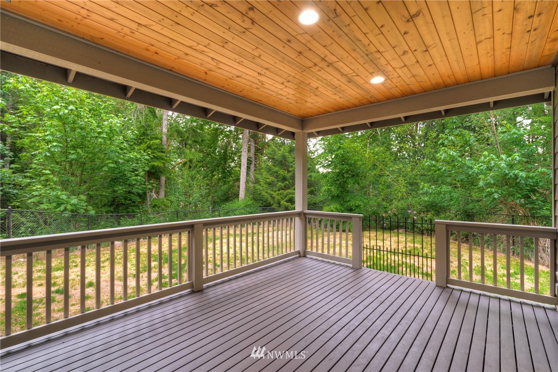 13240 Wallace Road Southeast Olalla, WA 98359 - Photo 24 of 27 Gallery Image 24