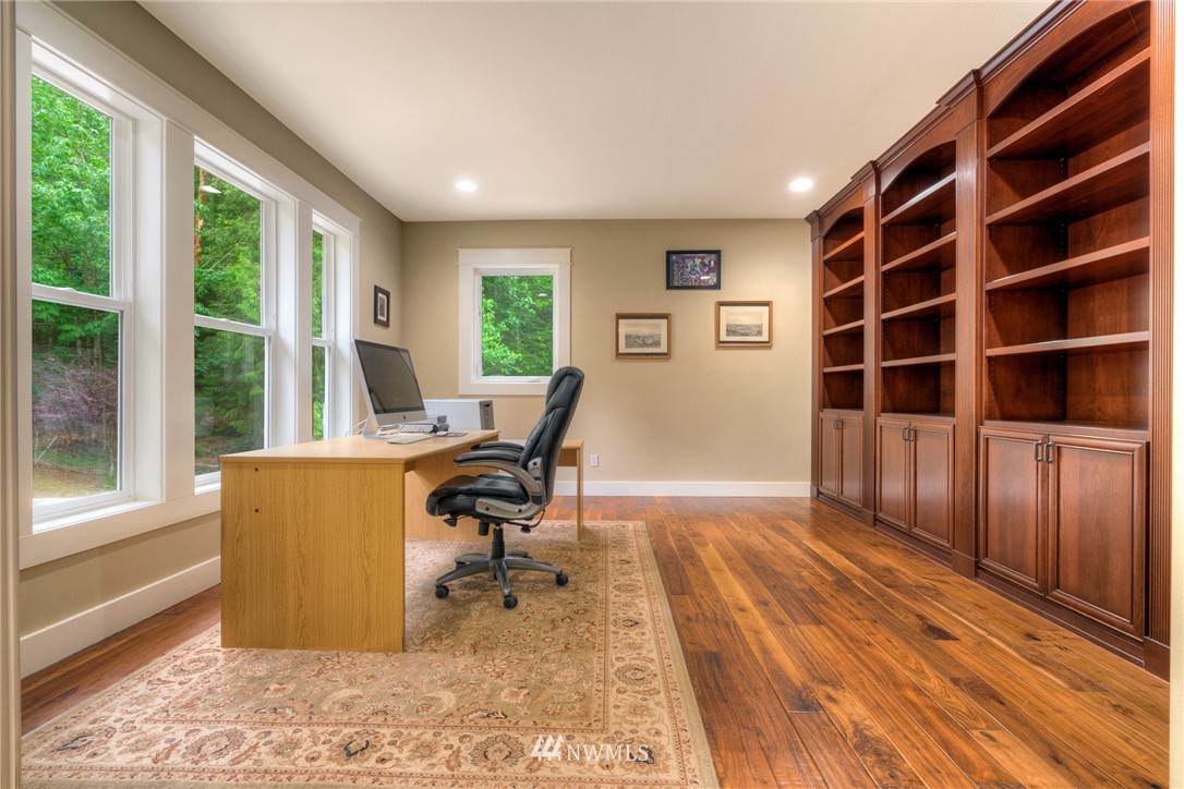 13240 Wallace Road Southeast Olalla, WA 98359 - Photo 6 of 27 Gallery Image 6