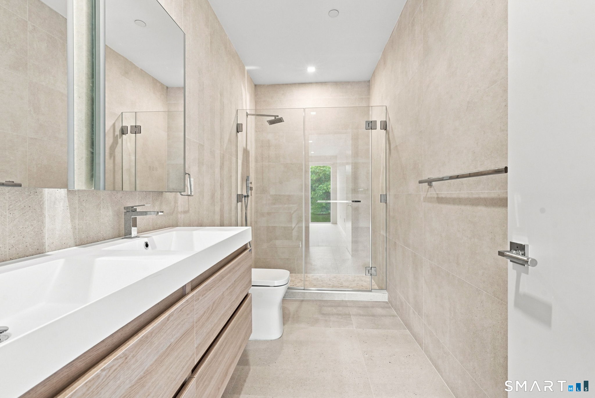 253 Riverside Avenue, Unit 202 Westport, CT 06880 - Photo 11 of 21 Gallery Image 11