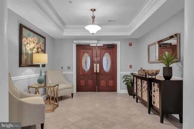 a view of a livingroom with furniture