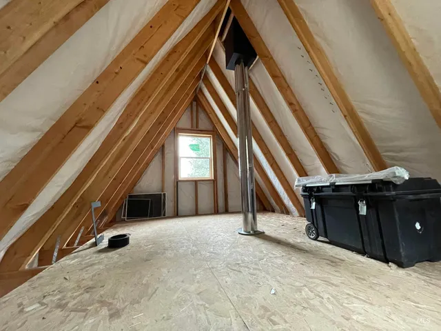 $90,000 | 1221 Shady Lane, Desmet, ID 83824