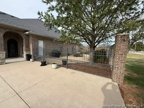 $389,900 | 3707 Riverwalk Court, Jeffersonville, IN 47130