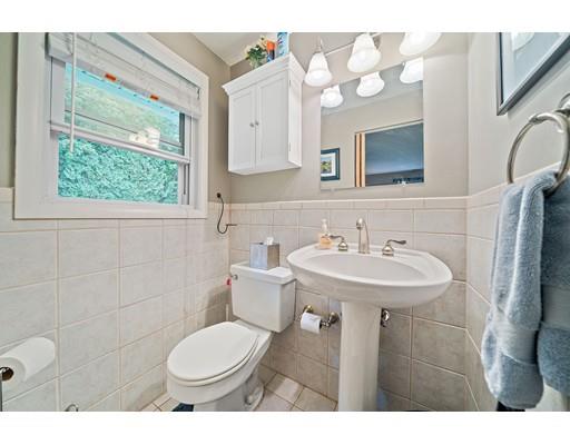 40 Alida Road Braintree, MA 02184 - Photo 17 of 23 Gallery Image 17