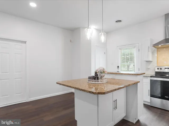 $1,199,000 | 9812 Pembroke Drive, Hagerstown, MD 21740