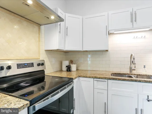 $1,199,000 | 9812 Pembroke Drive, Hagerstown, MD 21740