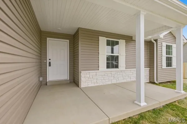 $2,400 | 179 Rivers Edge Drive, Moscow Mills, MO 63362