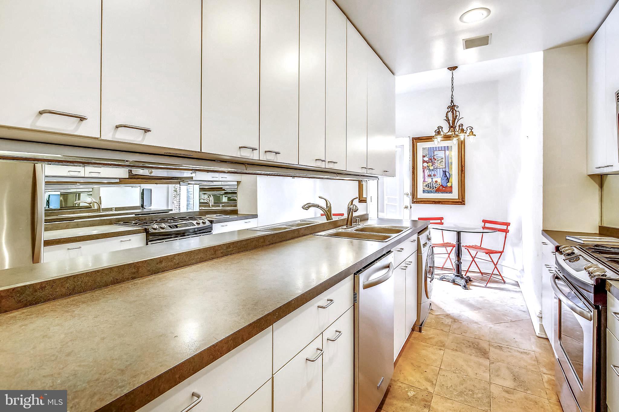 2022 Columbia Road Northwest, Unit 107 Washington, DC 20009 - Photo 15 of 47 Gourmet Kitchen