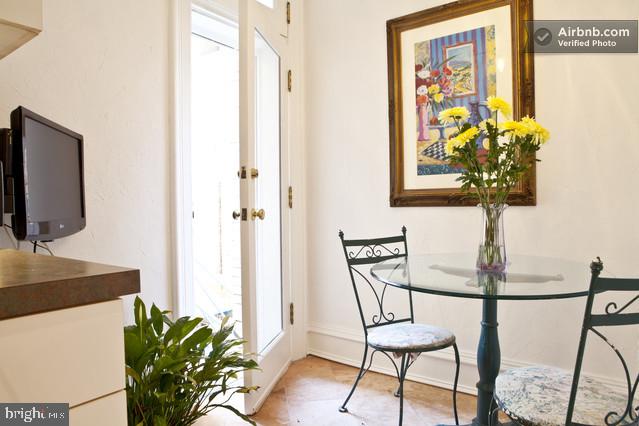 2022 Columbia Road Northwest, Unit 107 Washington, DC 20009 - Photo 18 of 47 Breakfast area off kitchen with door out to garden