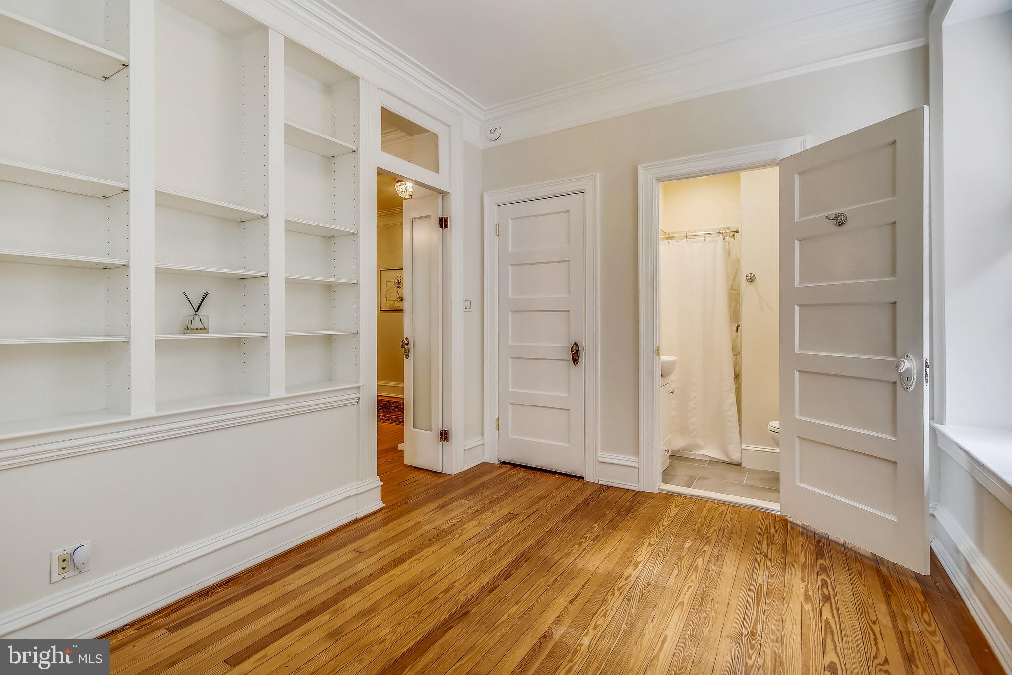 2022 Columbia Road Northwest, Unit 107 Washington, DC 20009 - Photo 33 of 47 2nd Bathroom off 2nd Bedroom